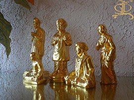 Pure-24K-Gold-Leafed-Artifects-2